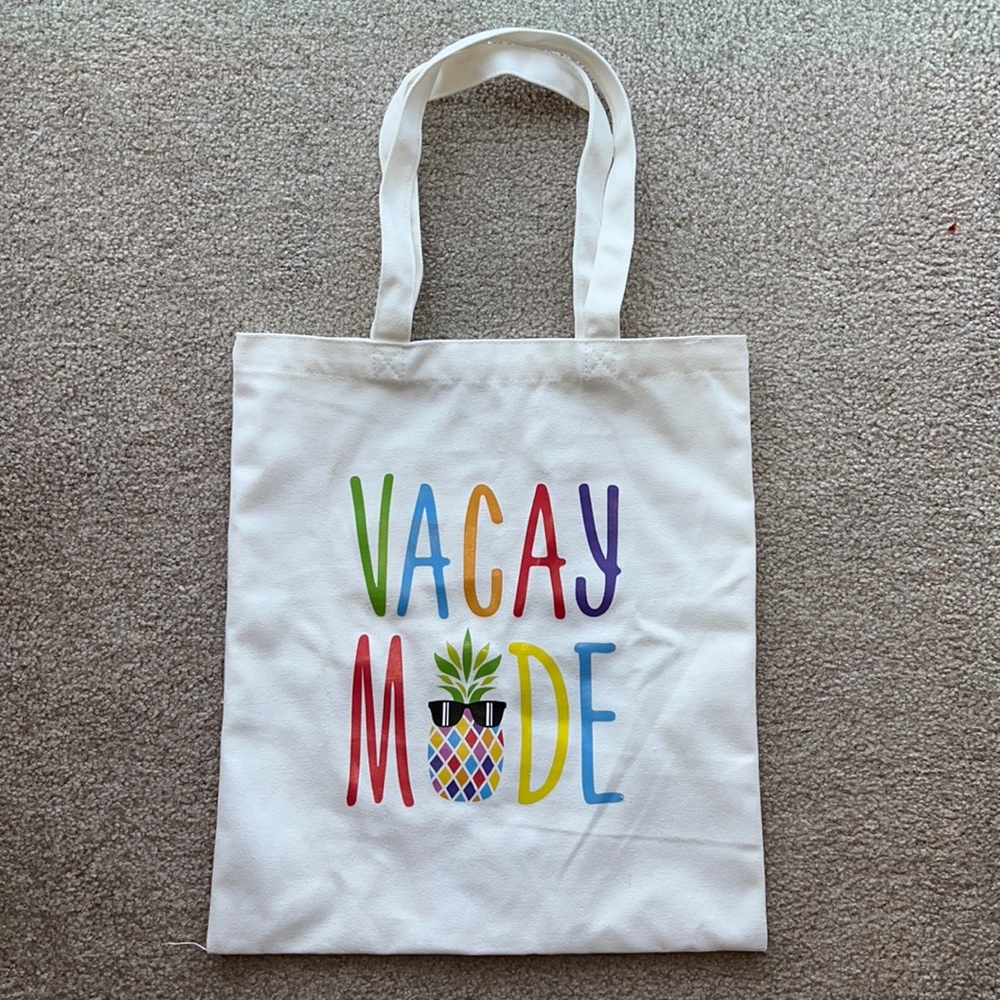 NWOT Vacay Mode Pineapple Reusable Fabric Tote Bag teacher gift